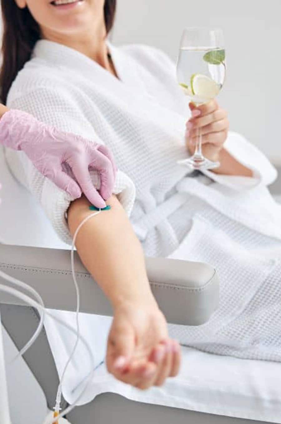 Look and Feel Your Best: 10 Life-Changing Advantages of Glutathione IV