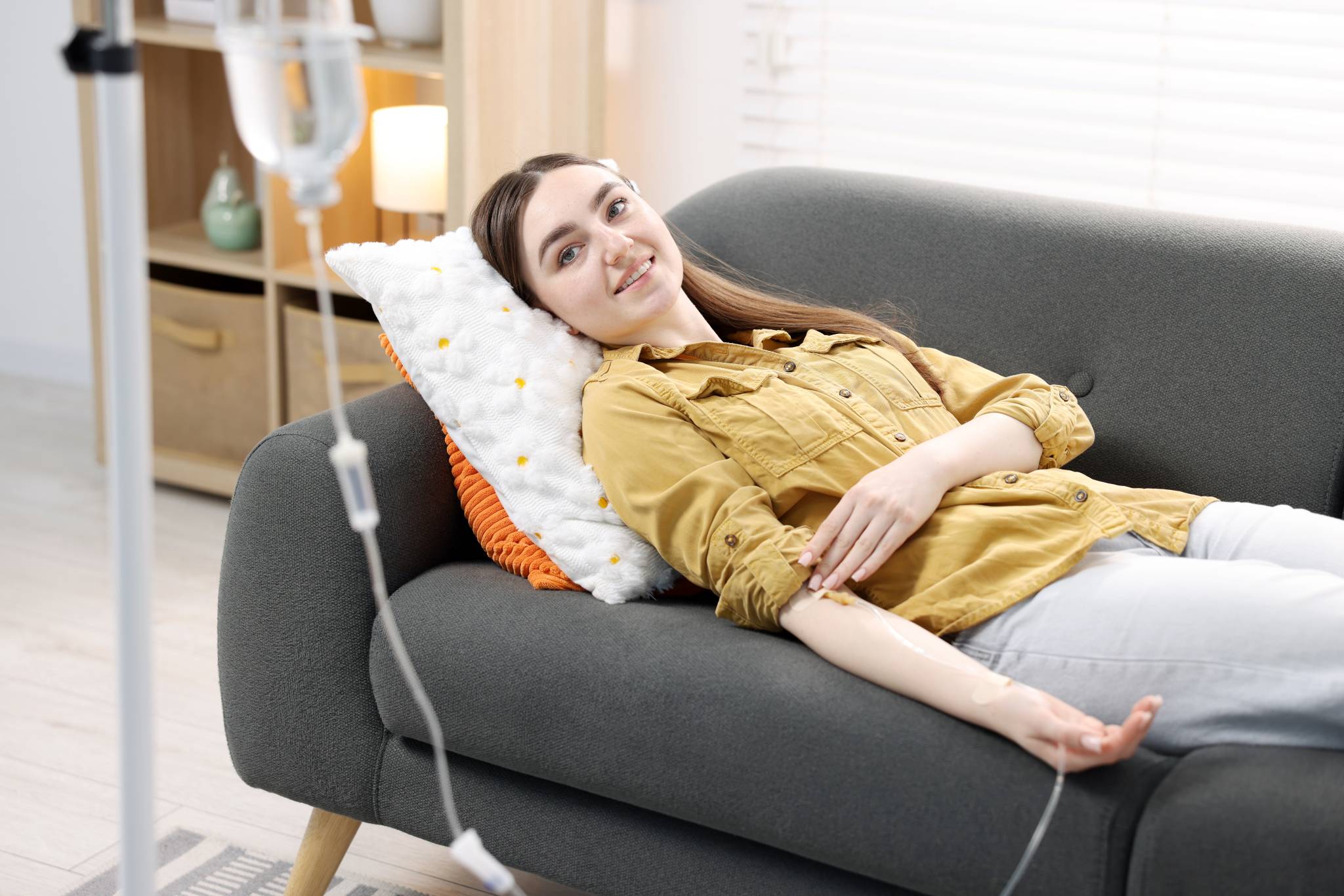 How IV Therapy for Recovery Can Help with Hangovers, Fatigue, and Dehydration 1 smiling young woman receiving iv vitamin therapy a 2026 05 22 19 13 38 utc 1